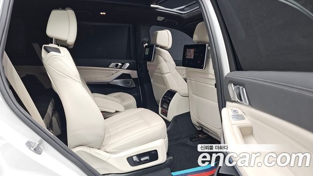 BMW X7 xDrive 40i M Sport 6STR
