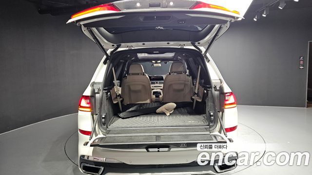 BMW X7 xDrive 40i M Sport 6STR