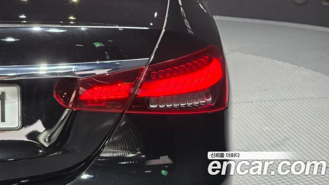 Mercedes-Benz E-Class E250 AMG Line