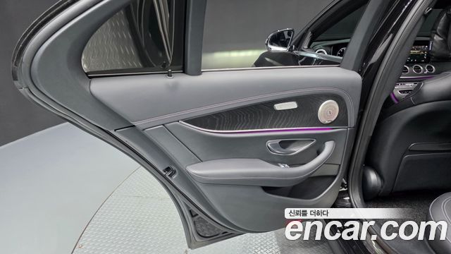 Mercedes-Benz E-Class E250 AMG Line
