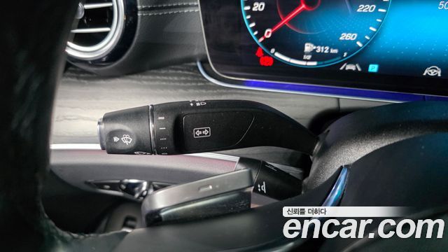 Mercedes-Benz E-Class E250 AMG Line