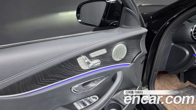 Mercedes-Benz E-Class E250 AMG Line