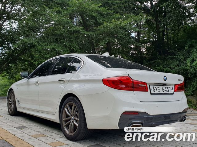 BMW 5-Series 530i M Sport Package