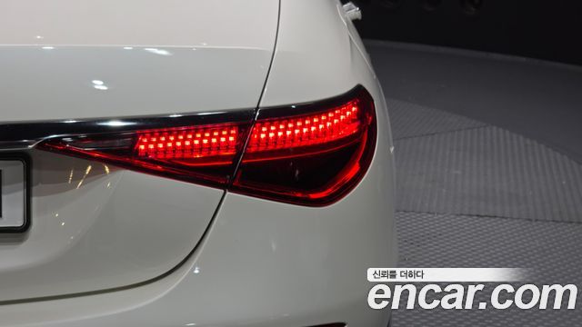 Mercedes-Benz S-Class S350 d
