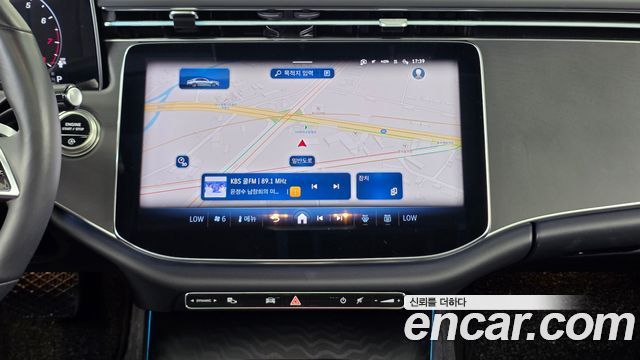 Mercedes-Benz E-Class E200 Avantgarde