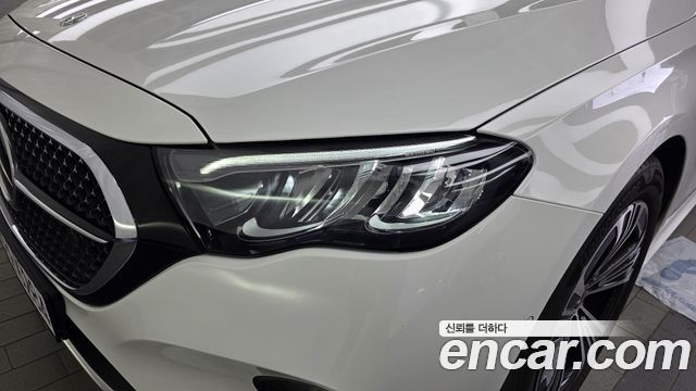 Mercedes-Benz E-Class E200 Avantgarde