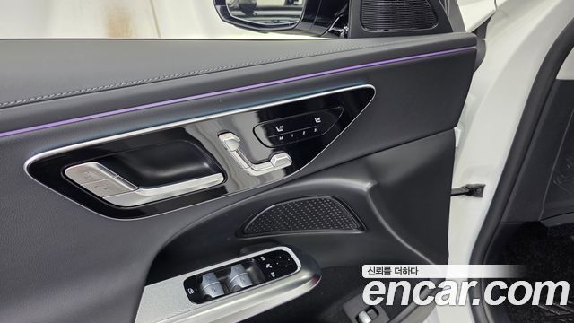 Mercedes-Benz E-Class E200 Avantgarde