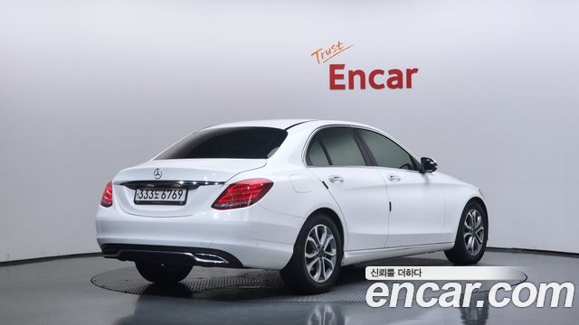 Mercedes-Benz C-Class C220 d Avantgarde