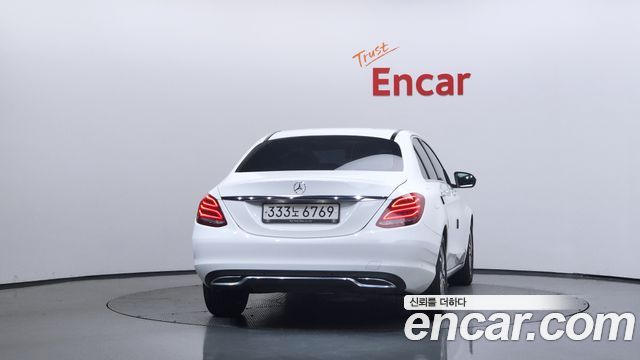 Mercedes-Benz C-Class C220 d Avantgarde