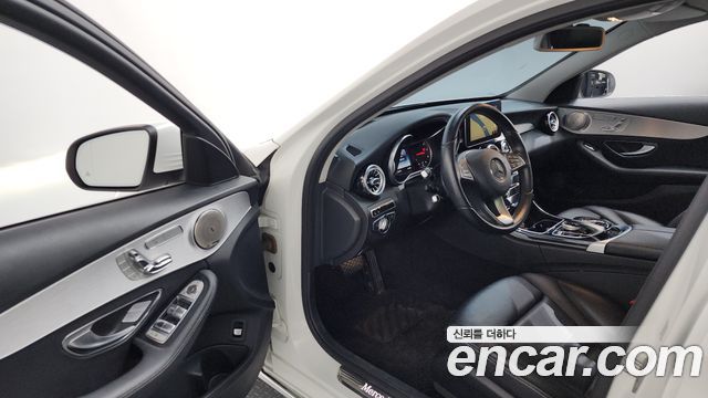 Mercedes-Benz C-Class C220 d Avantgarde