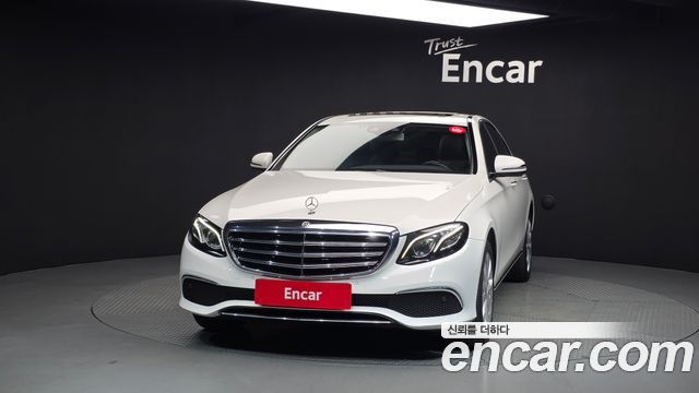 Mercedes-Benz E-Class E220d 4MATIC Exclusive