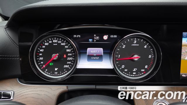 Mercedes-Benz E-Class E220d 4MATIC Exclusive
