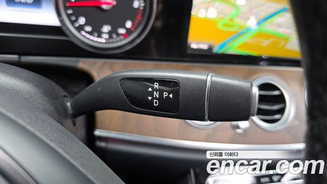 Mercedes-Benz E-Class E220d 4MATIC Exclusive