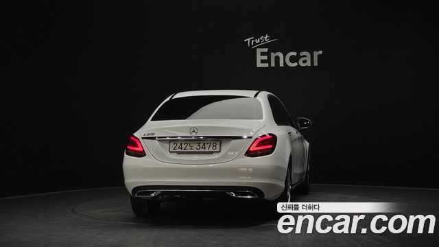 Mercedes-Benz C-Class C200 Avantgarde