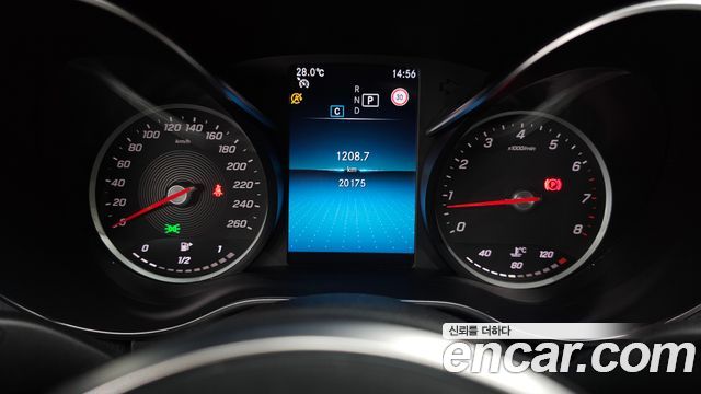 Mercedes-Benz C-Class C200 Avantgarde