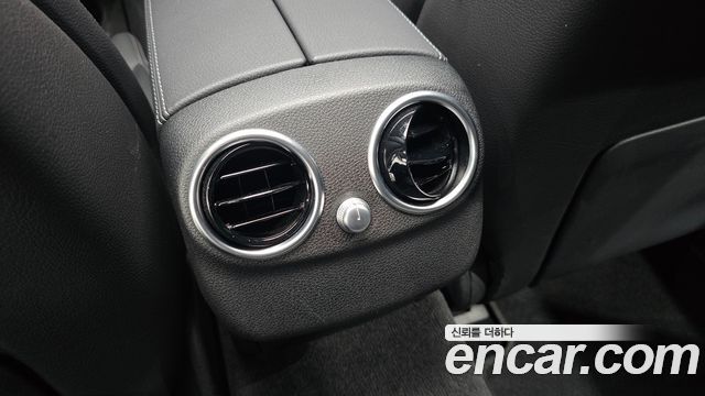 Mercedes-Benz C-Class C200 Avantgarde