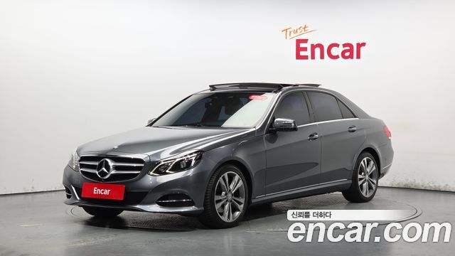 Mercedes-Benz E-Class E300 4MATIC Avantgarde