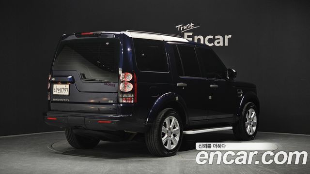 Land Rover Discovery 3.0 SDV6 SE