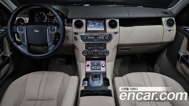 Land Rover Discovery 3.0 SDV6 SE