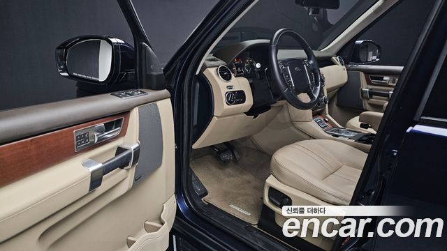 Land Rover Discovery 3.0 SDV6 SE