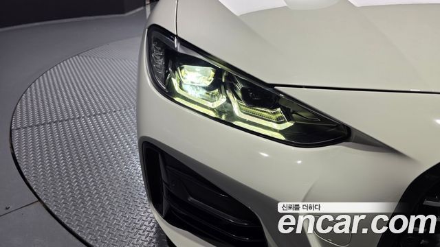BMW 4-Series 420i M Sport Convertible