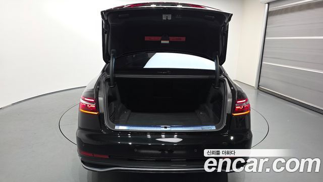 Audi A8 55 TFSI Quattro Premium LWB