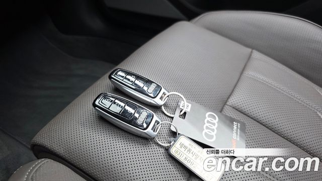 Audi A8 55 TFSI Quattro Premium LWB
