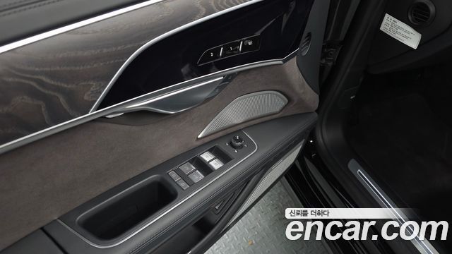 Audi A8 55 TFSI Quattro Premium LWB