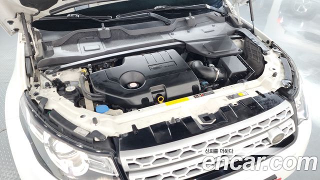 Land Rover Discovery Sport 2.0 TD4 HSE Luxury