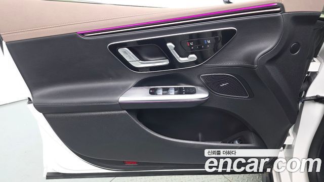 Mercedes-Benz EQE EQE350+