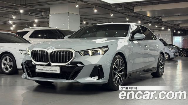 BMW 5-Series 523d M Sport