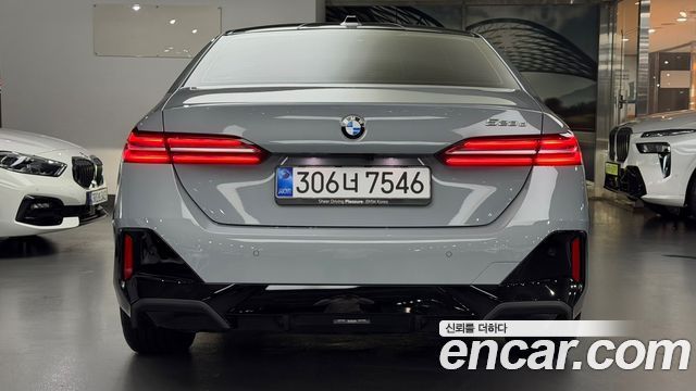 BMW 5-Series 523d M Sport