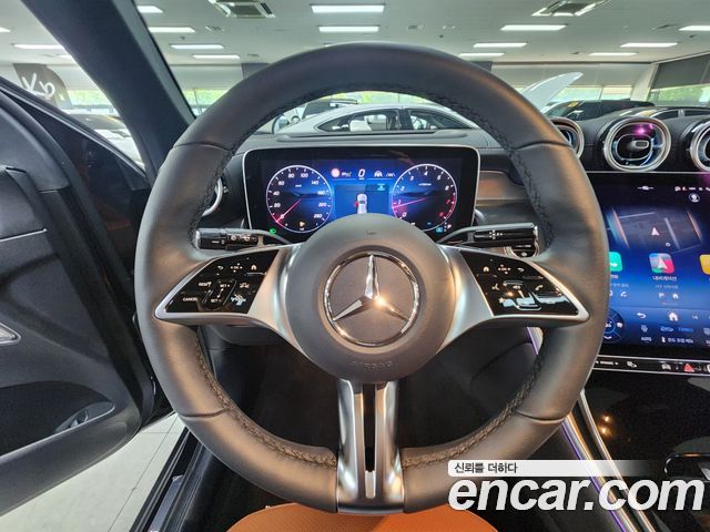 Mercedes-Benz GLC-Class GLC 300 4MATIC Avantgarde