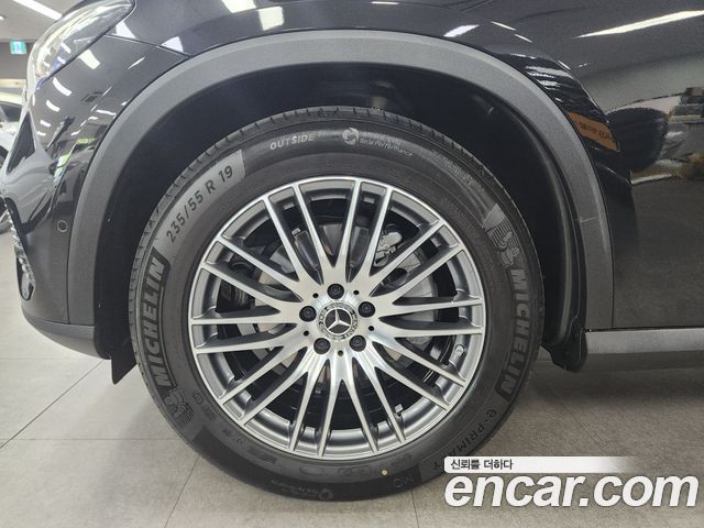 Mercedes-Benz GLC-Class GLC 300 4MATIC Avantgarde