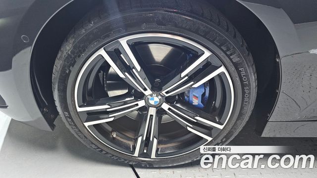 BMW 3-Series 320i M Sport