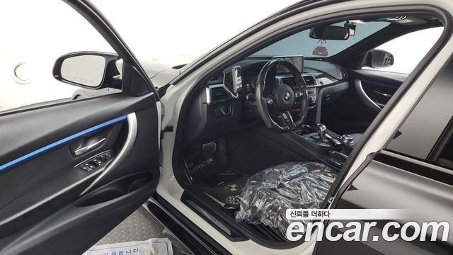 BMW 3-Series 320d Touring M Performence