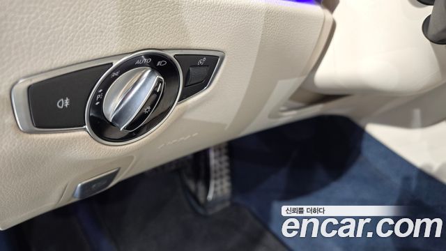 Mercedes-Benz E-Class E220d Coupe
