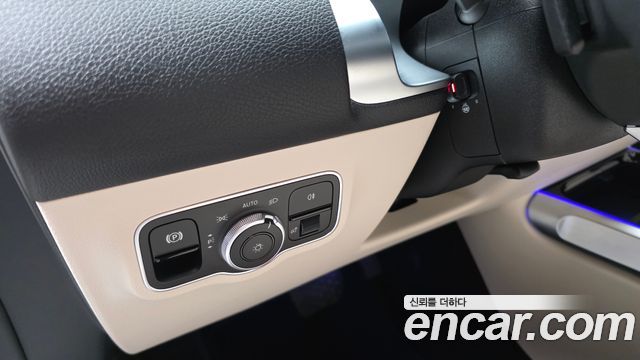 Mercedes-Benz EQB EQB300 4MATIC Progressive