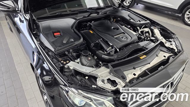 Mercedes-Benz E-Class E250 Avantgarde