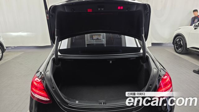 Mercedes-Benz E-Class E250 Avantgarde