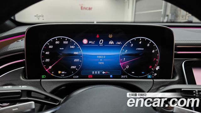 Mercedes-Benz E-Class E200 Avantgarde