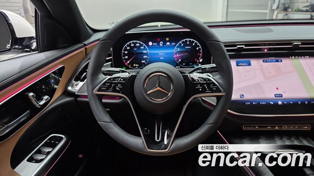 Mercedes-Benz E-Class E200 Avantgarde