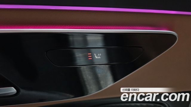 Mercedes-Benz E-Class E200 Avantgarde