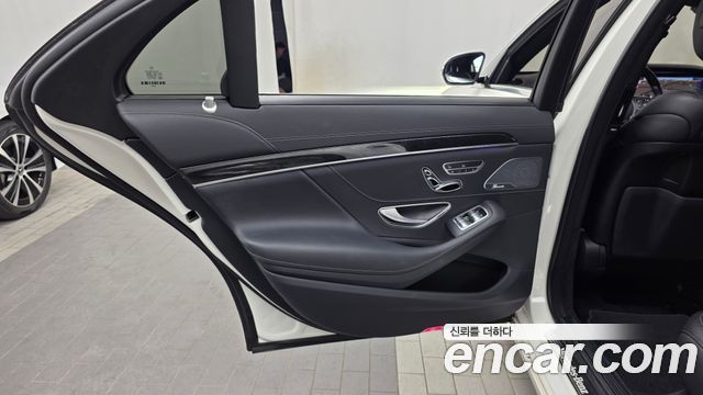 Mercedes-Benz S-Class S350L