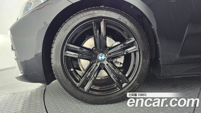 BMW 4-Series 420i M Sport Convertible