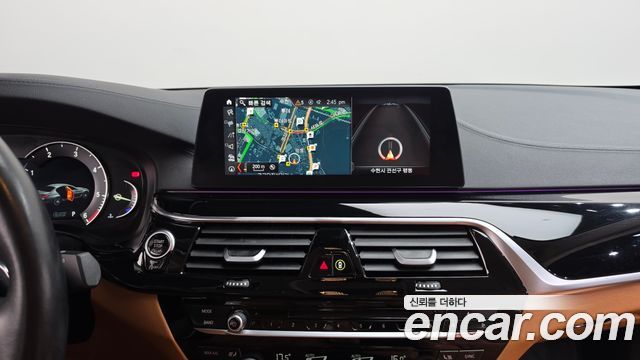 BMW 5-Series 520d Luxury Special Edition