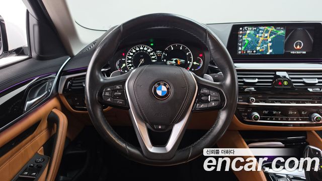 BMW 5-Series 520d Luxury Special Edition
