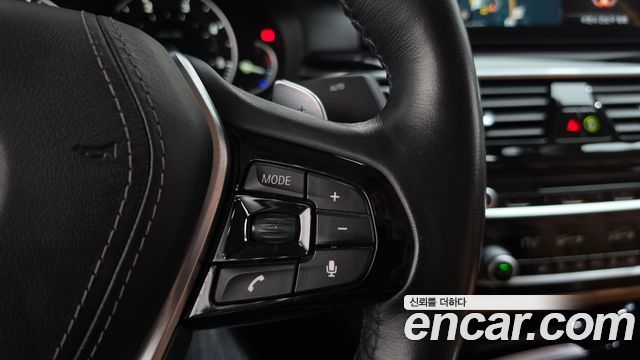 BMW 5-Series 520d Luxury Special Edition