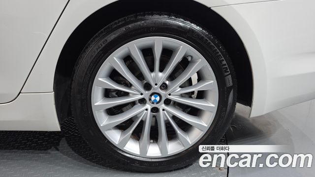 BMW 5-Series 520d Luxury Special Edition