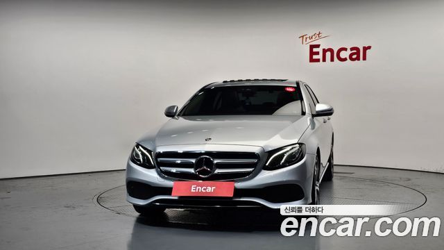 Mercedes-Benz E-Class E300 Avantgarde